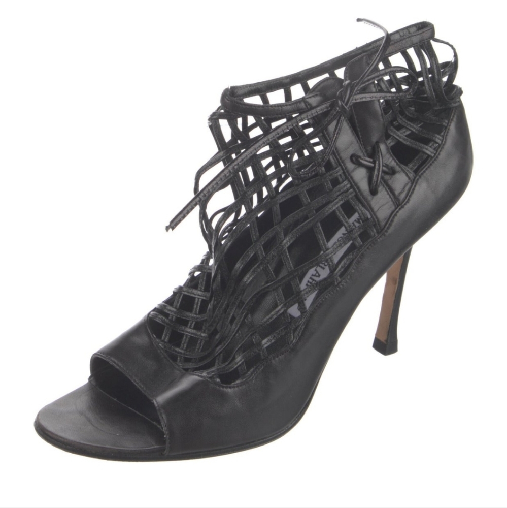 Manolo Blahnik leather pumps